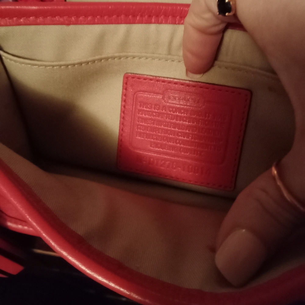 Coach Purse - Picture 3 of 8